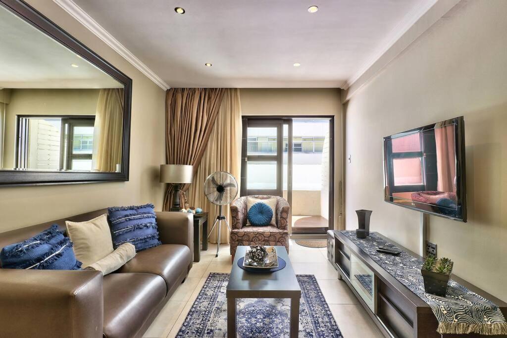 Bay Point On Rd In Mouille Point Apartment